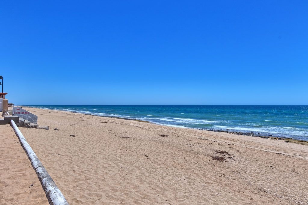 mirador-beach-and-area-003