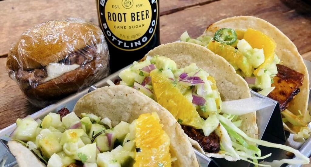 lola-s-street-kitchen-002