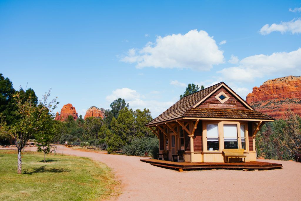 boynton-canyon-trolley-tour-003