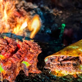 Los Perrones Asadero