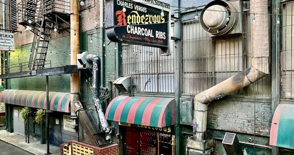 charlie-vergos-rendezvous-001