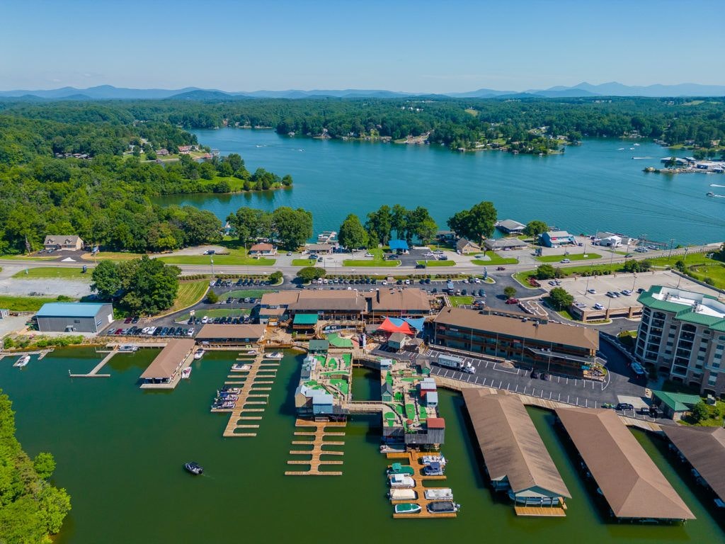 bridgewater-marina-and-pier-008