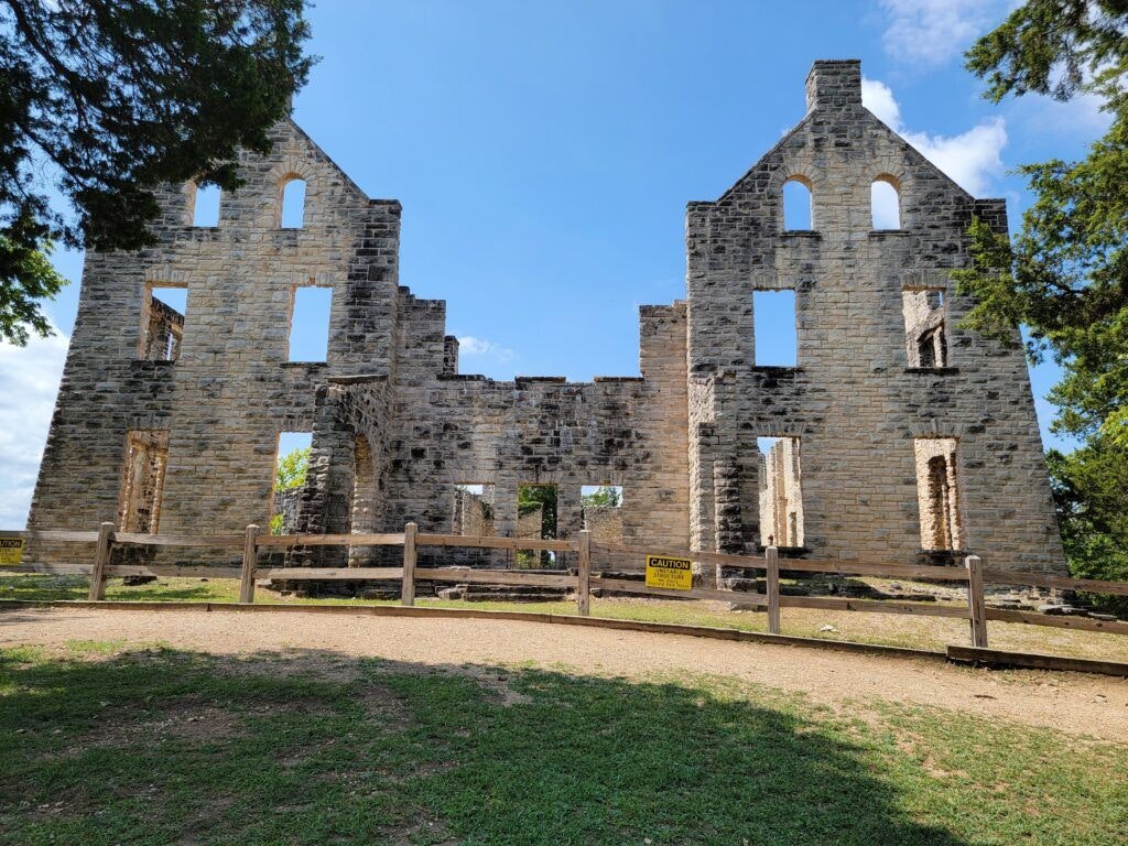 ha-ha-tonka-state-park-002