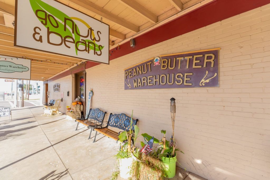 peanut-butter-warehouse-boutique-012