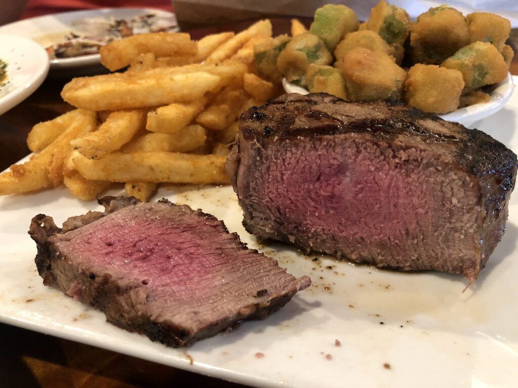 the-tin-top-restaurant-and-oyster-bar-004