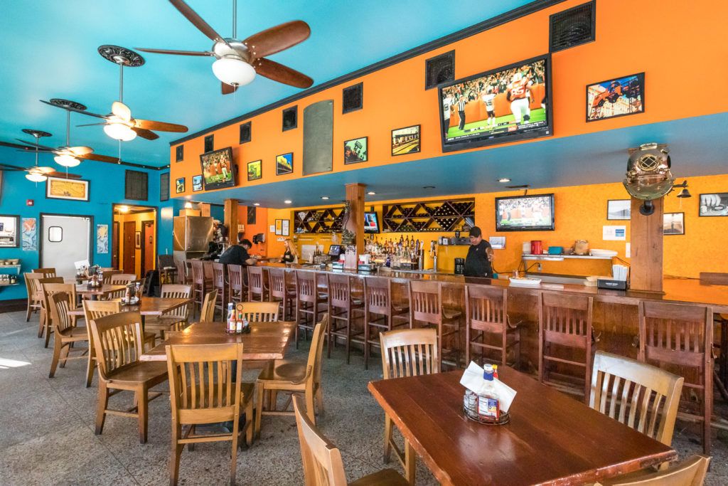 black-pearl-oyster-bar-013