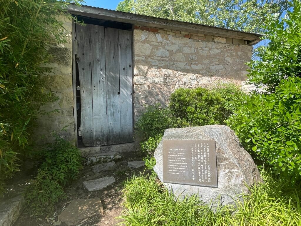 japanese-garden-of-peace-015