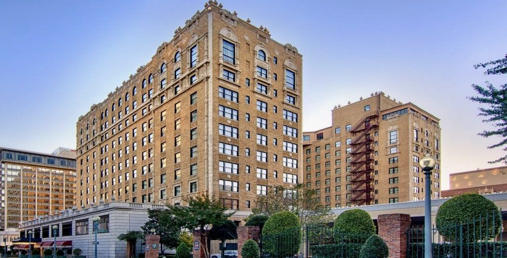 the-peabody-ducks-002