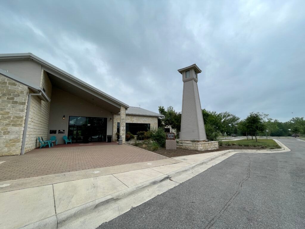 lakeside-pavilion-004