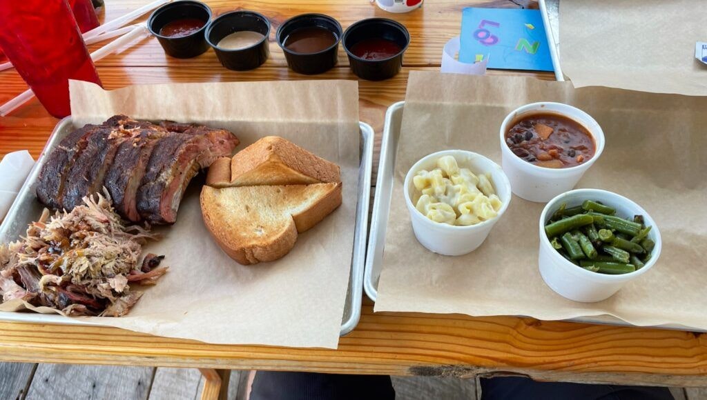 barn-b-que-smokehouse-002
