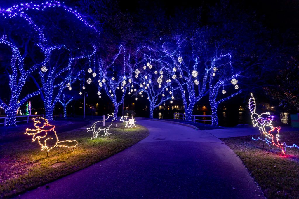 holiday-in-the-gardens-010