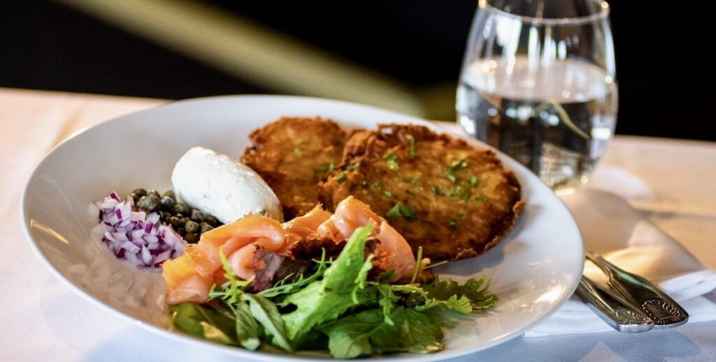 the-baker-s-table-002