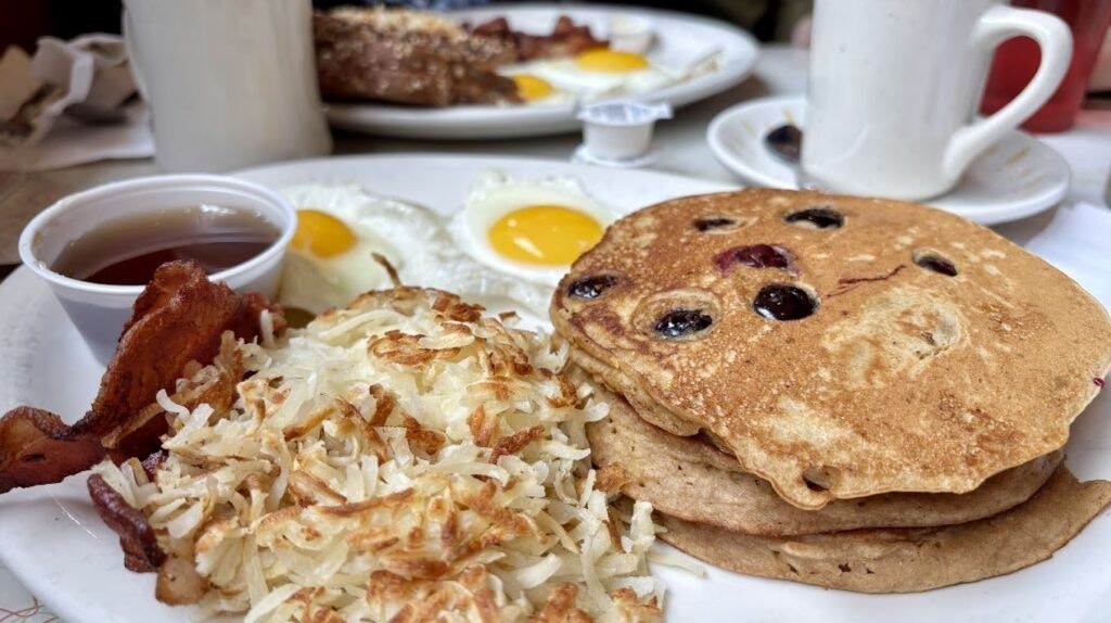 the-arcade-restaurant-002