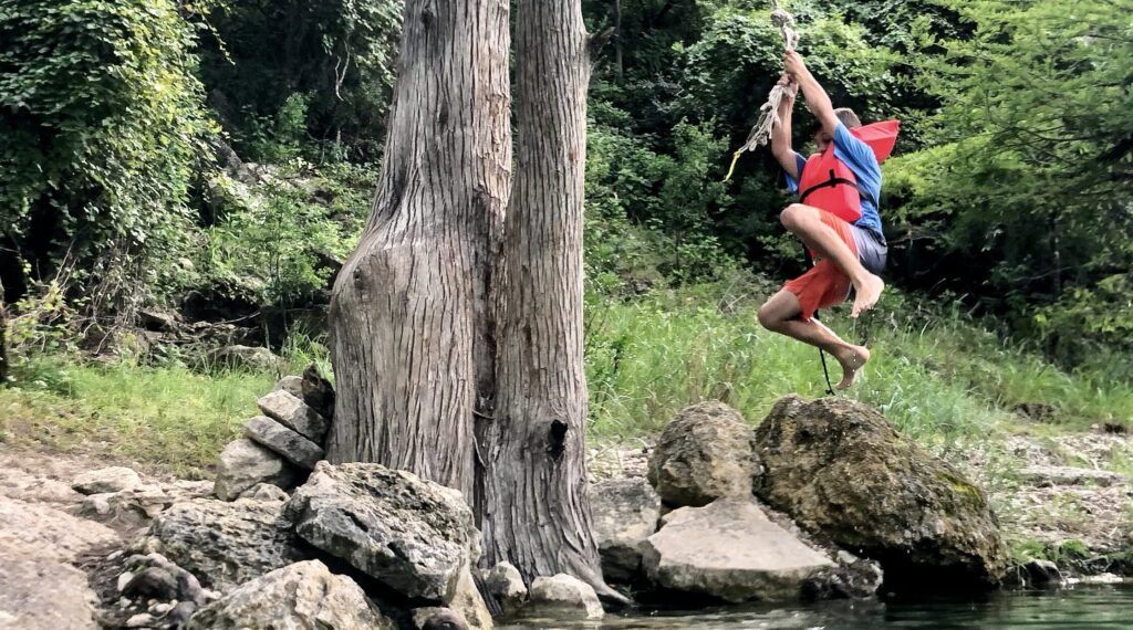 andy-s-on-river-road-003