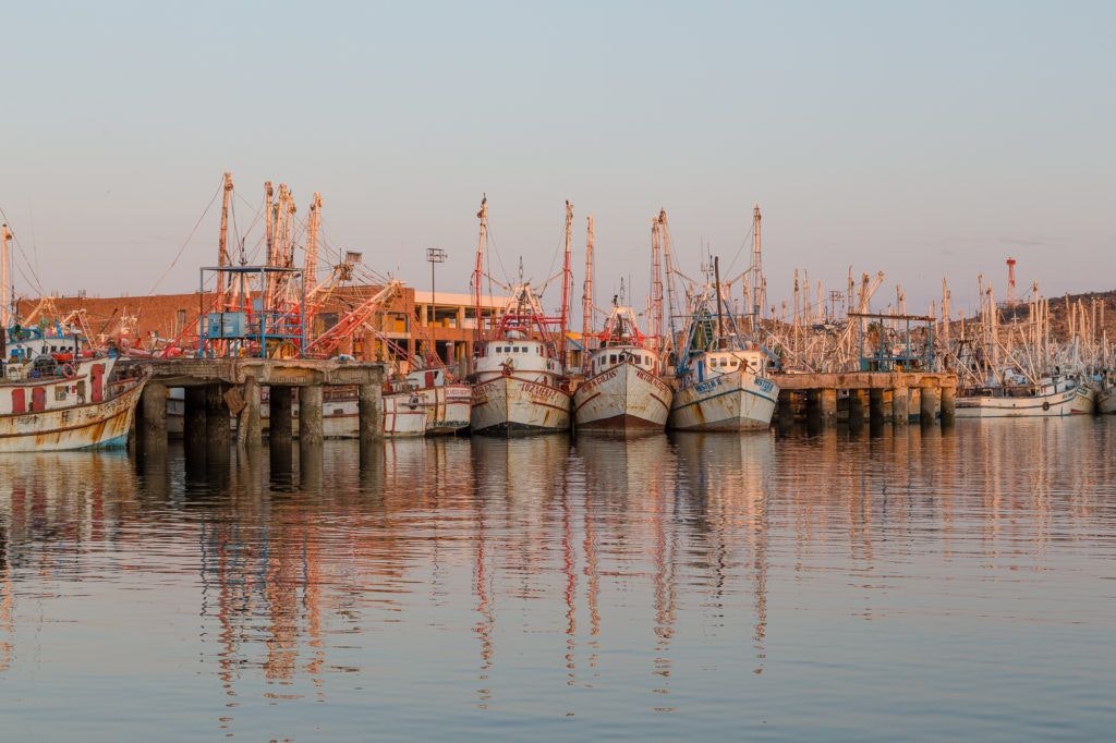 old-port-port-and-shopping-district-006