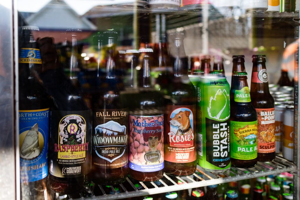 hole-in-the-wall-great-sandwiches-023