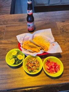 aguila-s-hideaway-cantina-001