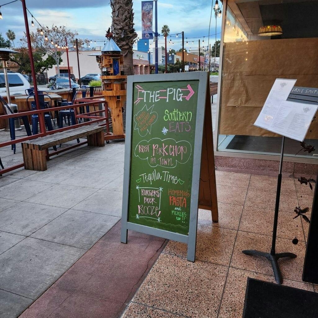 flying-pig-pub-and-kitchen-011