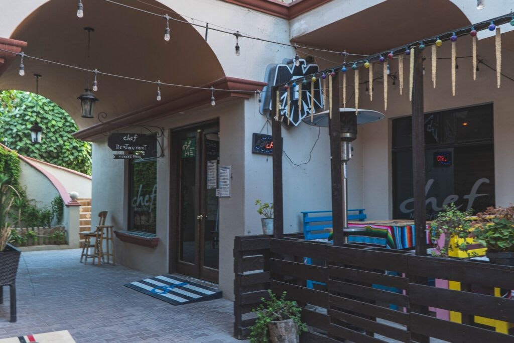 chef-mickey-s-place-001