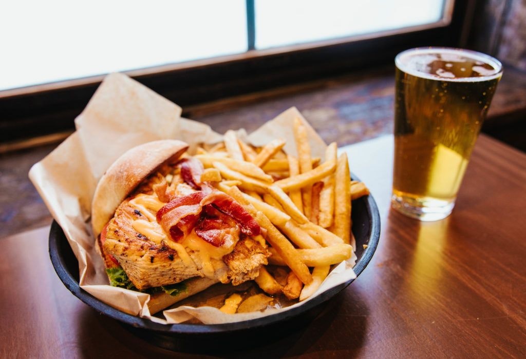 the-junction-ale-house-007