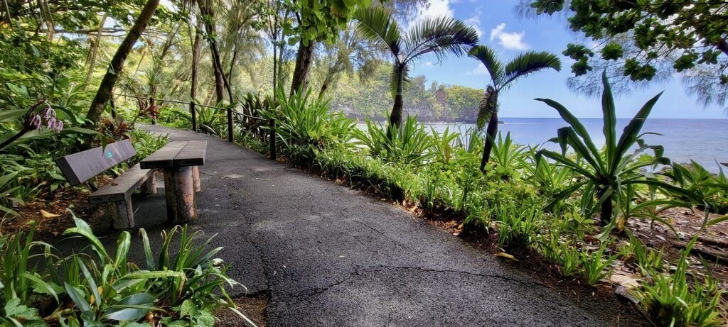 hawai-i-tropical-botanical-garden-004