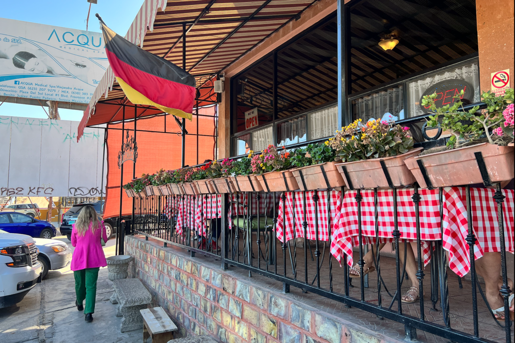 Kaffeehaus (Kaffee Haus)