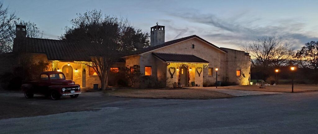 laurel-tree-restaurant-001