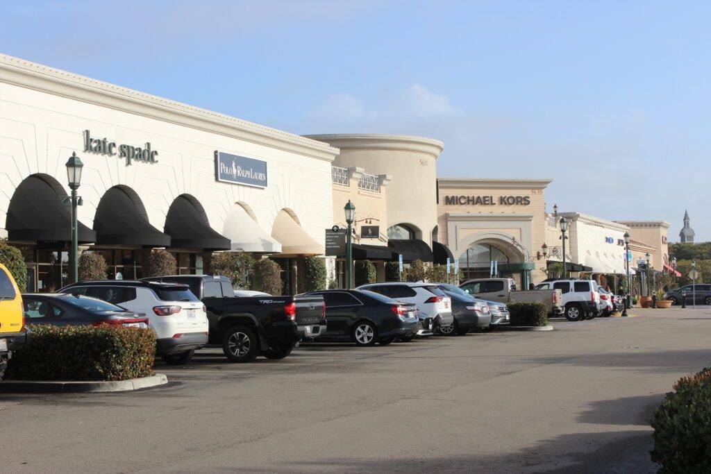 carlsbad-premium-outlets-003