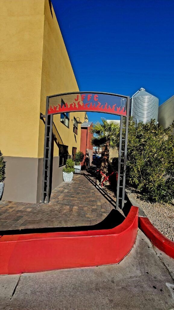 juan-s-flaming-fajitas-and-cantina-001