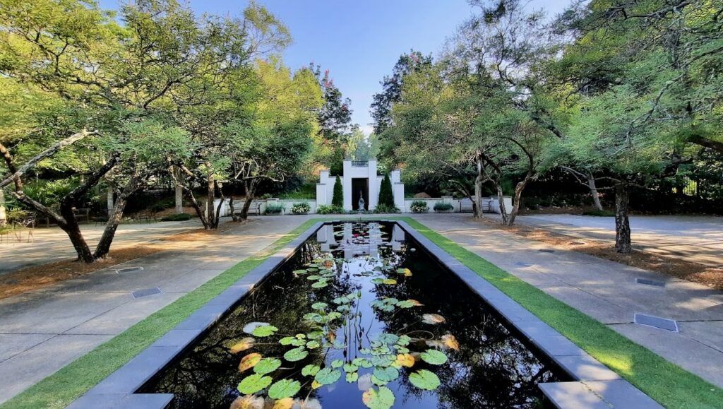 Birmingham Botanical Garden
