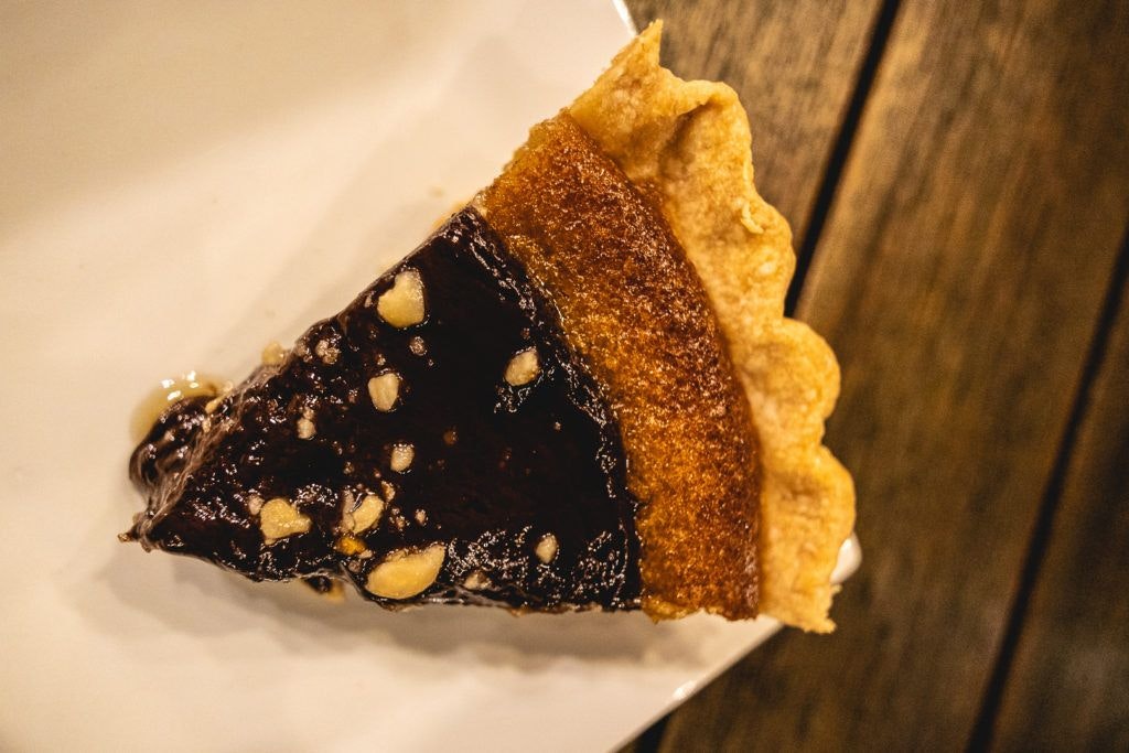 slice-of-humboldt-pie-and-local-cider-bar-008