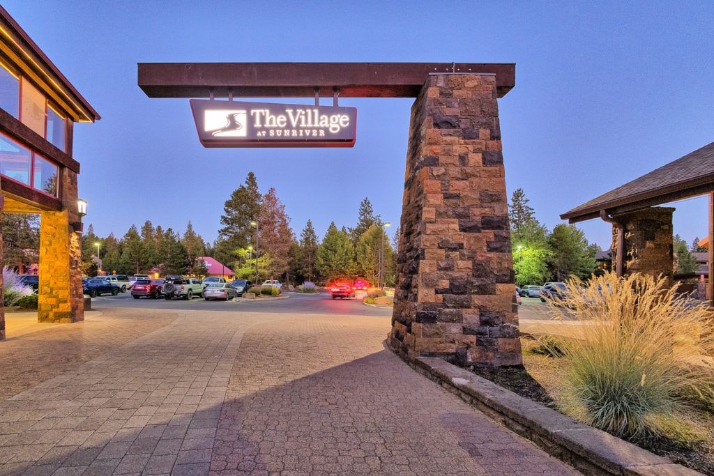 the-village-at-sunriver-001