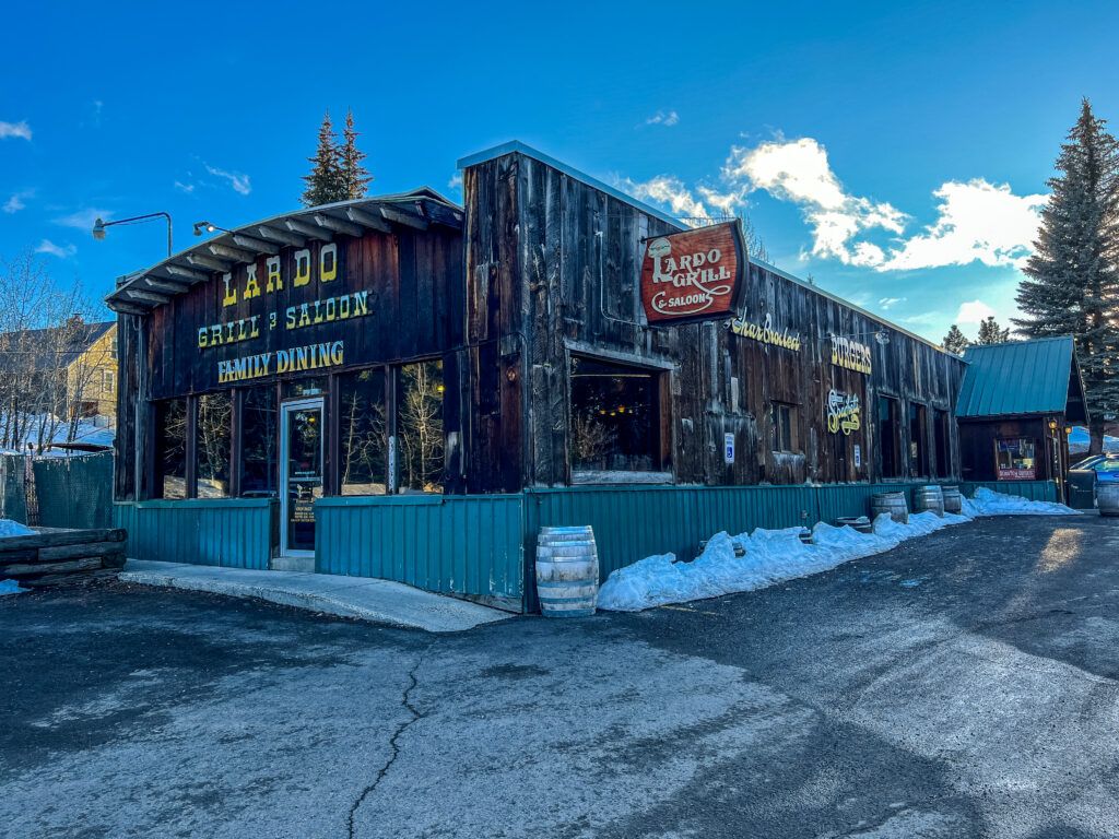 Lardos Grill & Saloon