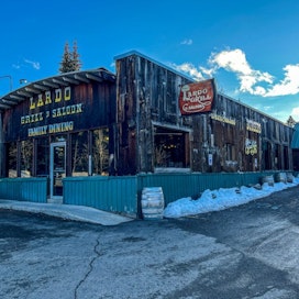 Lardos Grill & Saloon