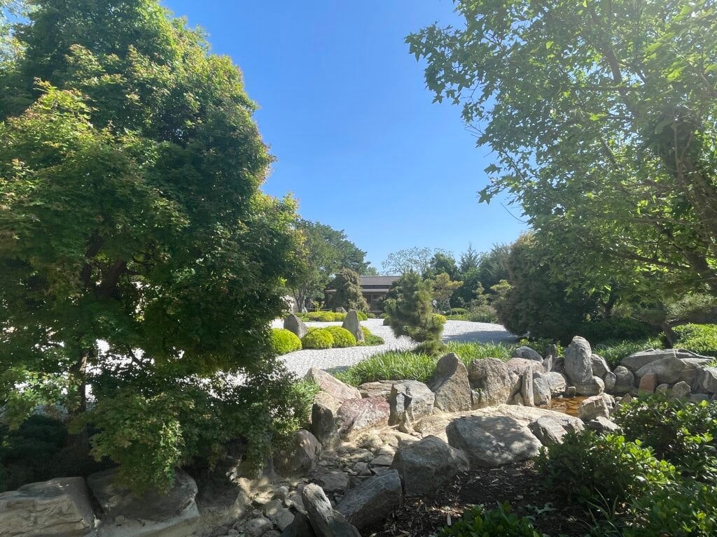 japanese-garden-of-peace-011