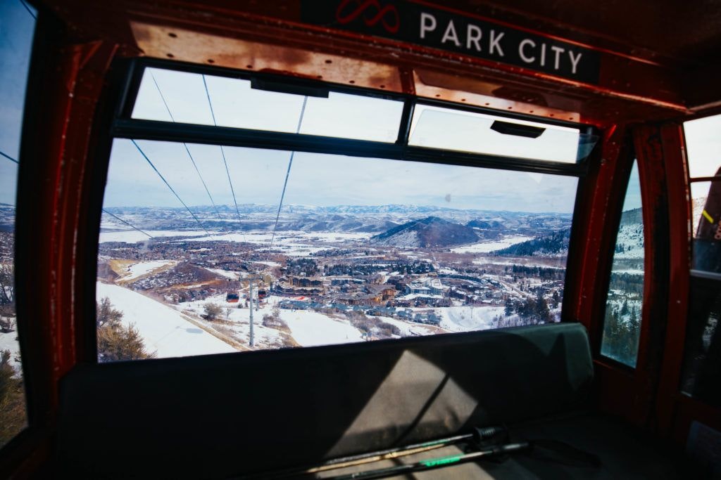 skiing-and-snowboarding-015