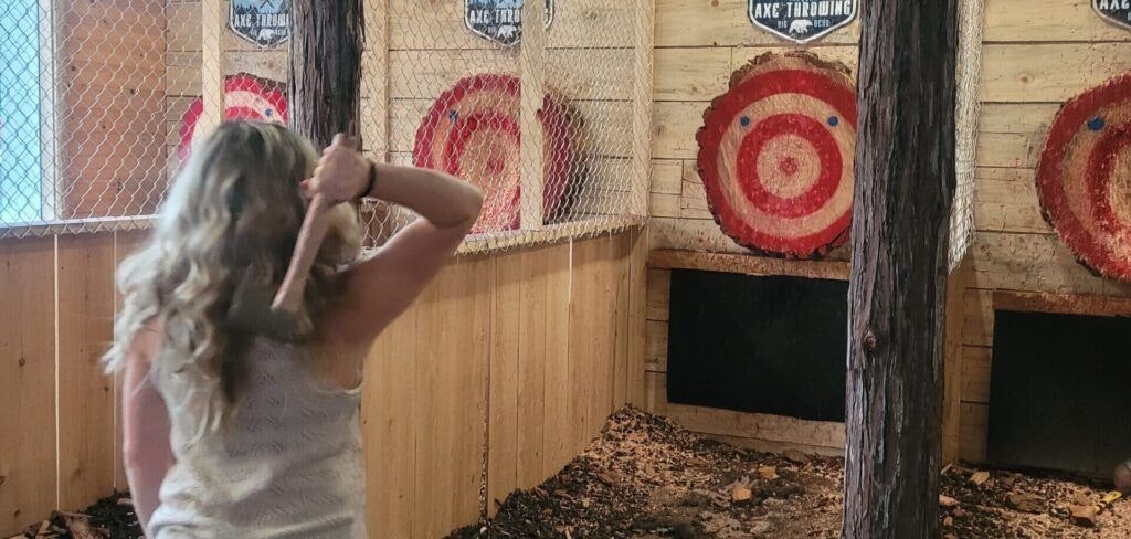 yosemite-axe-throwing-002