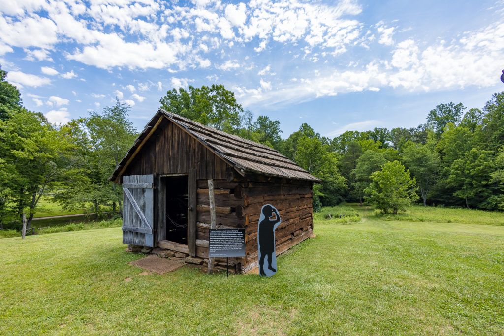booker-t-washington-monument-021