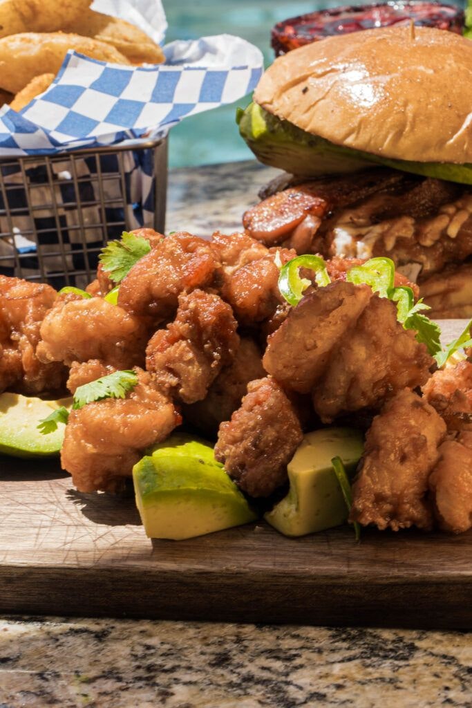 swim-pool-lounge-015