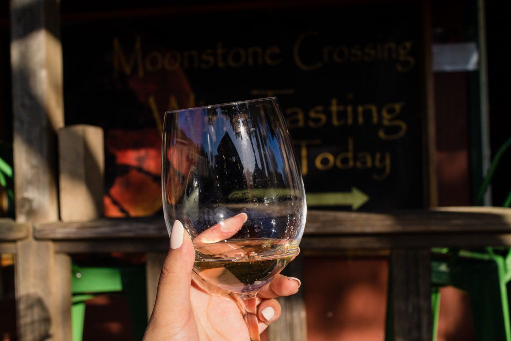 moonstone-crossing-tasting-room-014