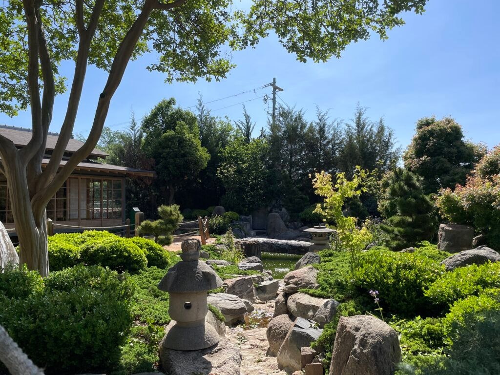 japanese-garden-of-peace-010