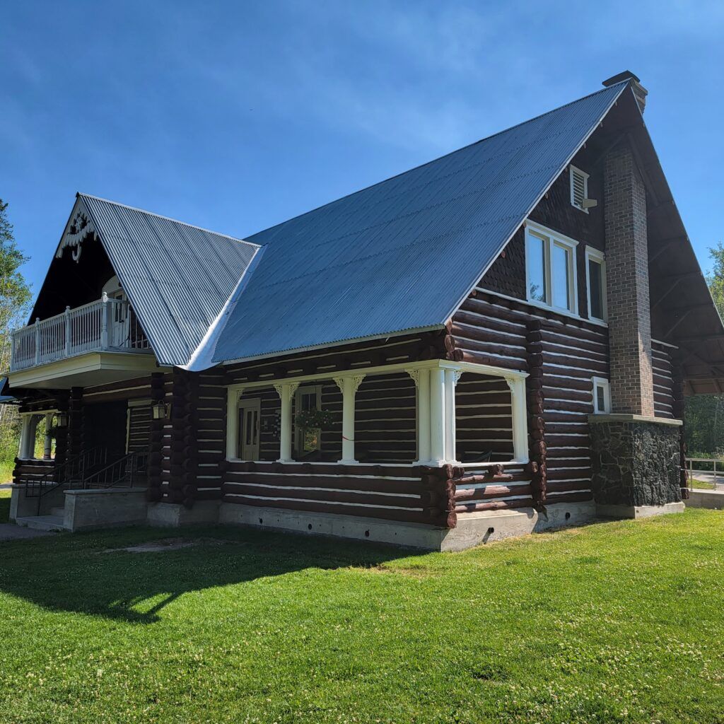 mesa-falls-visitor-center-002