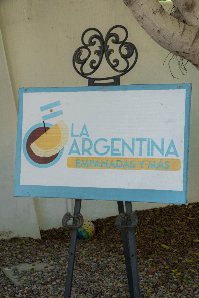 la-argentina-empanadas-y-mas-002