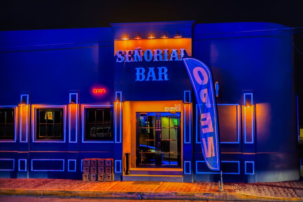 senorial-bar-008