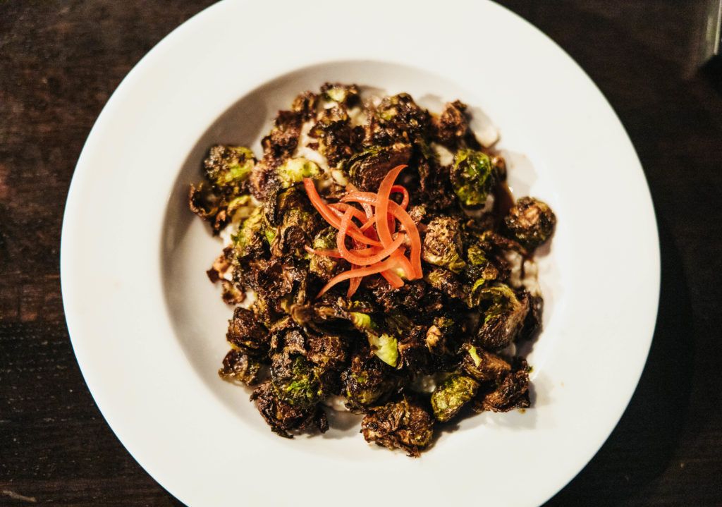 tuque-s-bar-and-grill-008