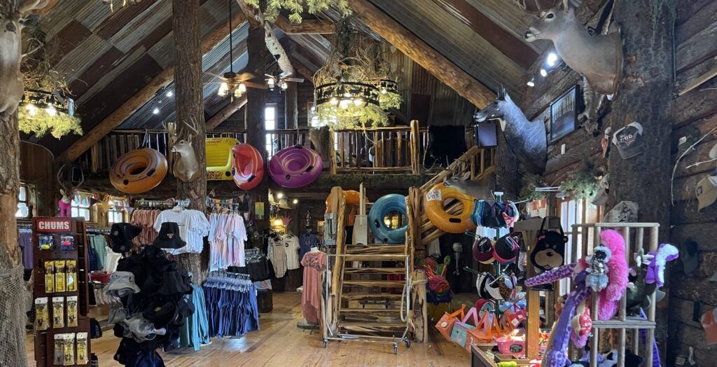 josh-s-frio-river-outfitter-003