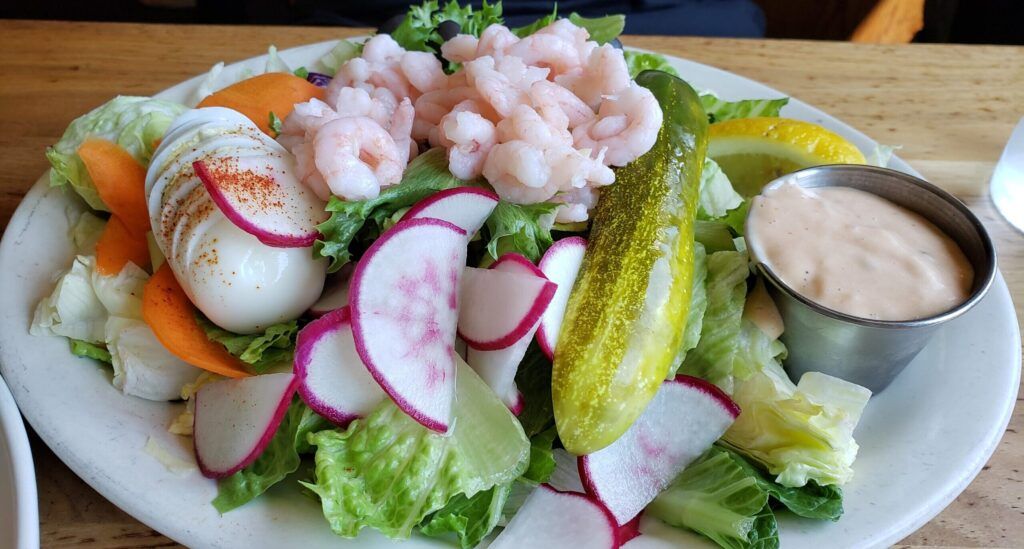 driftwood-restaurant-and-lounge-003