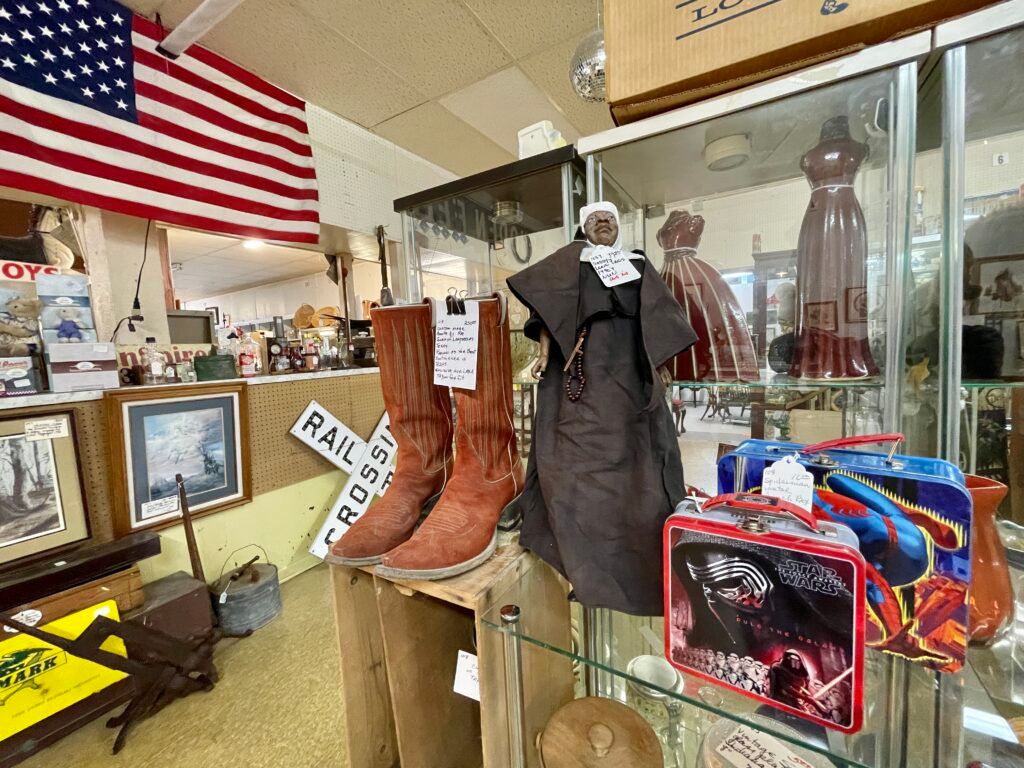 burnet-antique-mall-004