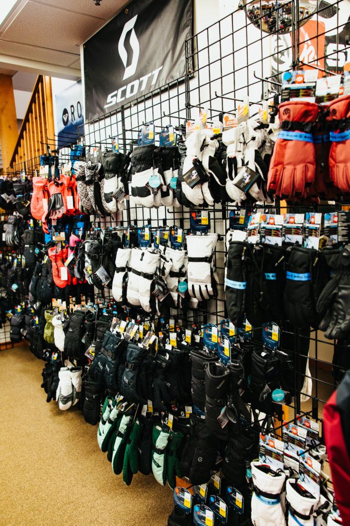 the-ski-barn-and-snow-creek-mountain-sports-021