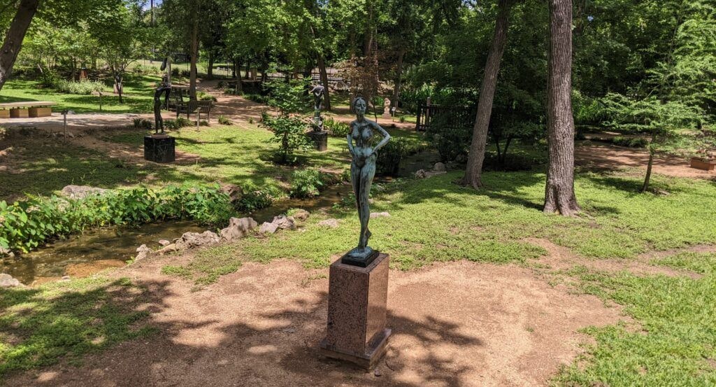 umlauf-sculpture-garden-and-museum-002